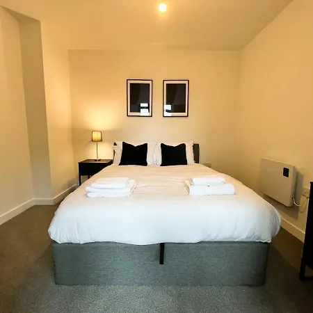 Fantastic One Bedroom Apartment Near Old Trafford Stadium Manchester Exterior photo