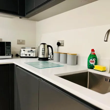 Fantastic One Bedroom Apartment Near Old Trafford Stadium Manchester Exterior photo